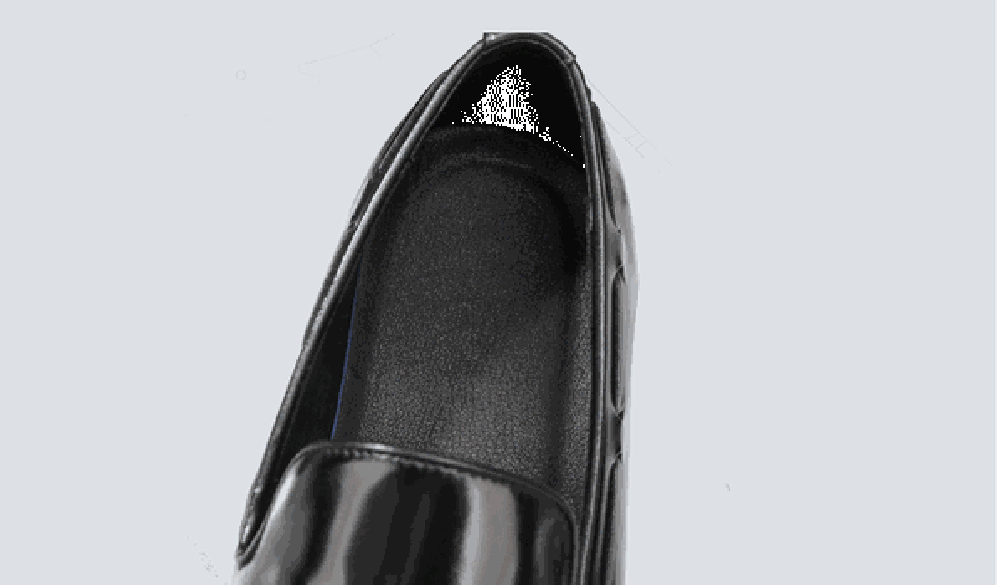 Rossie Viren genuine Shell Cordovan leather loafer shoes with tassel, showcasing a sleek and polished men's footwear design