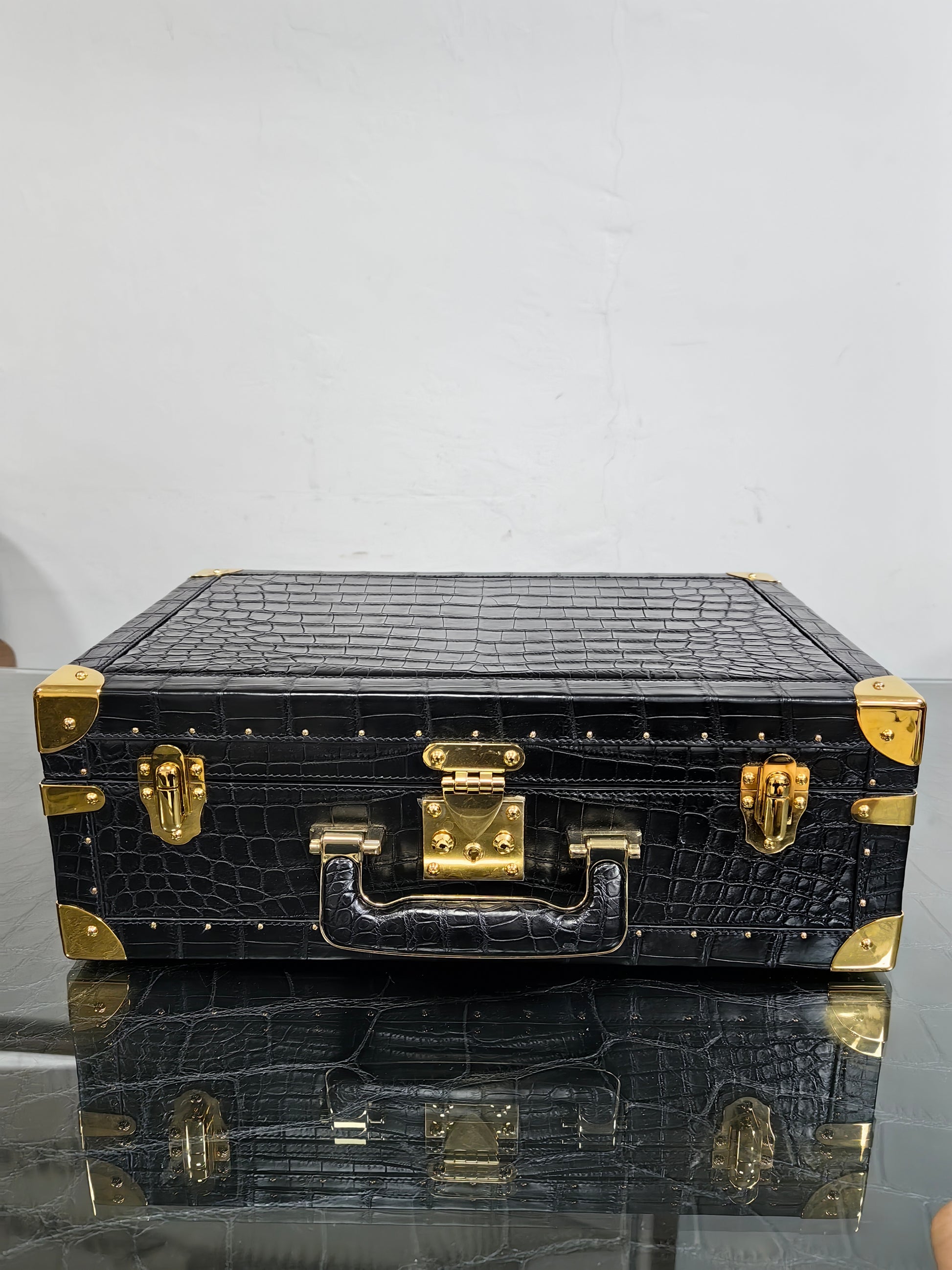 Genuine Crocodile Skin Leather Wine Box Bag