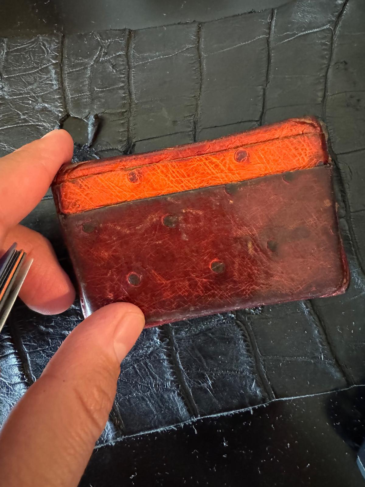 Rossie Viren men's genuine crocodile leather card case clutch with coffee-colored crocodile skin texture.