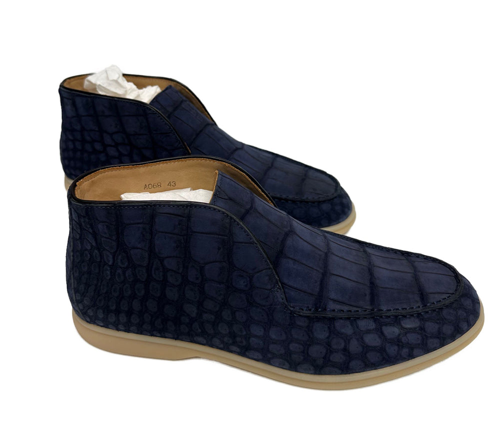 Men's Rossie Viren nubuck crocodile leather lace-up dress shoes with a polished finish and classic design.