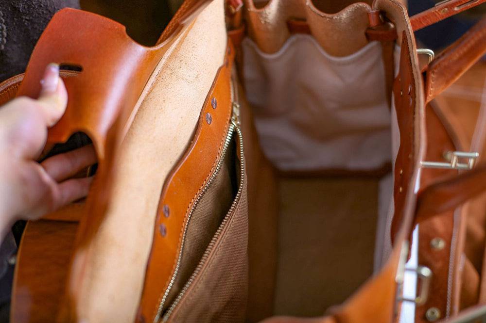 Unisex vintage oil wax leather top handle canvas bag by Rossie Viren, large size with sturdy handles and classic design.