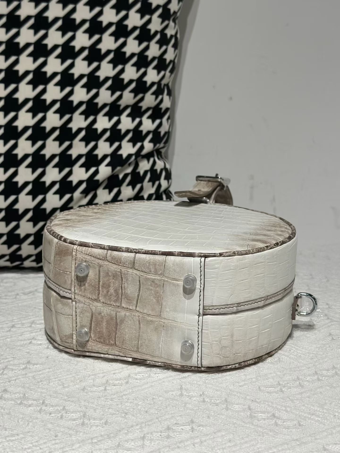 Crocodile Apple Bag  , Himalaya White Crocodile Leather Round Circle Apple Bag
