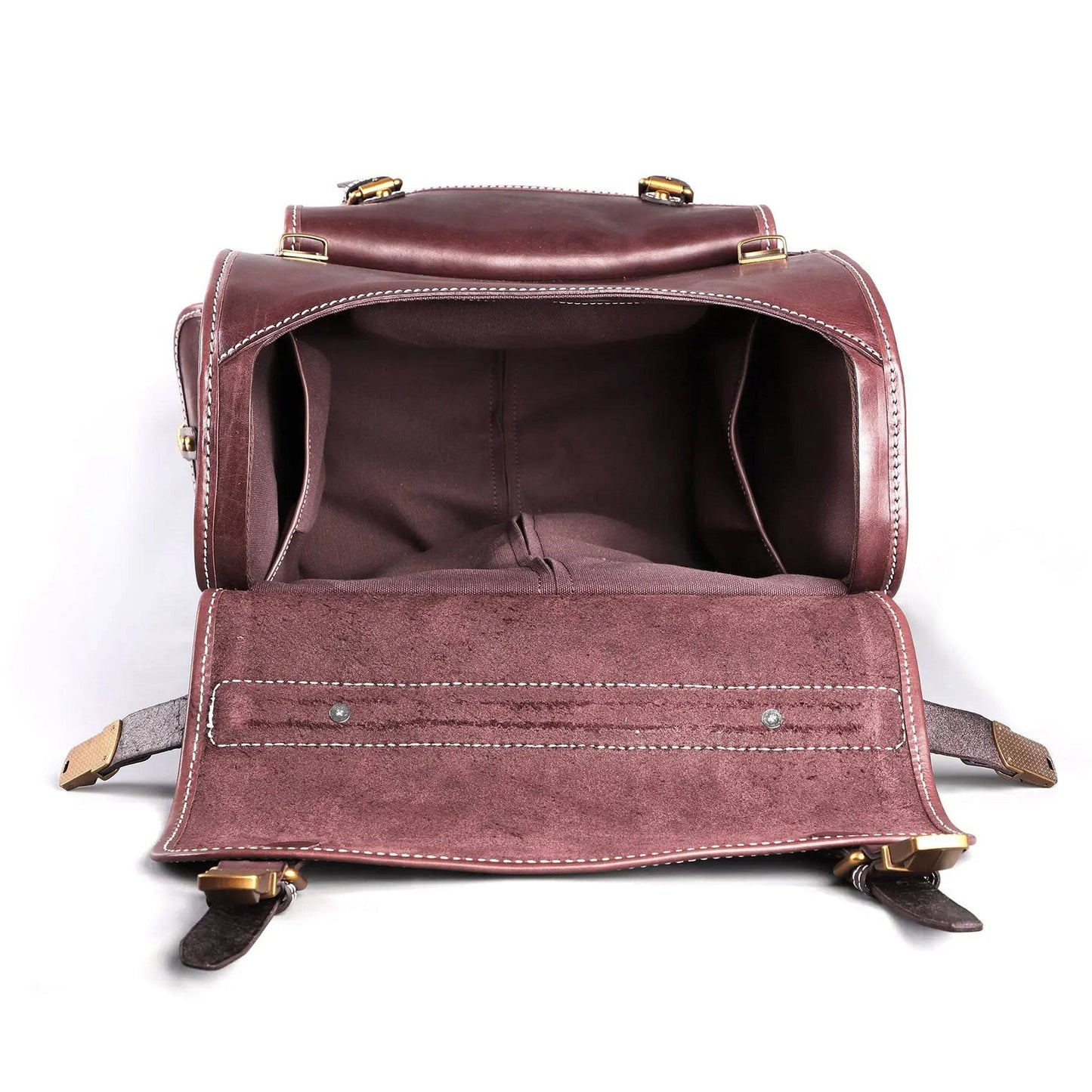 Vintage vegetable-tanned leather rolling suitcase with universal wheels, 23-inch carry-on business trolley bag by Rossie Viren.
