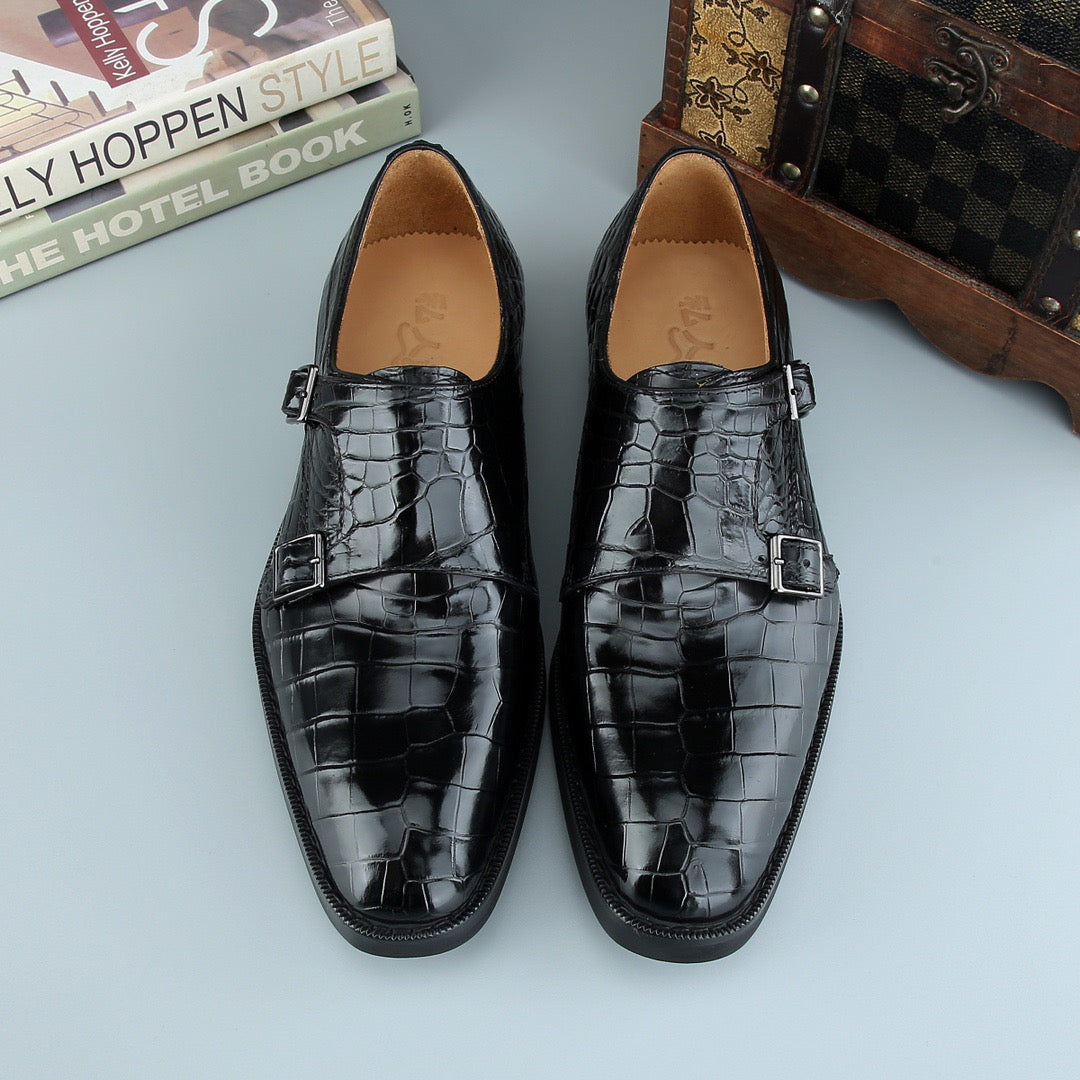 Black men's crocodile leather brogue lace-up shoes from Rossie Viren, featuring detailed crocodile texture and classic style.
