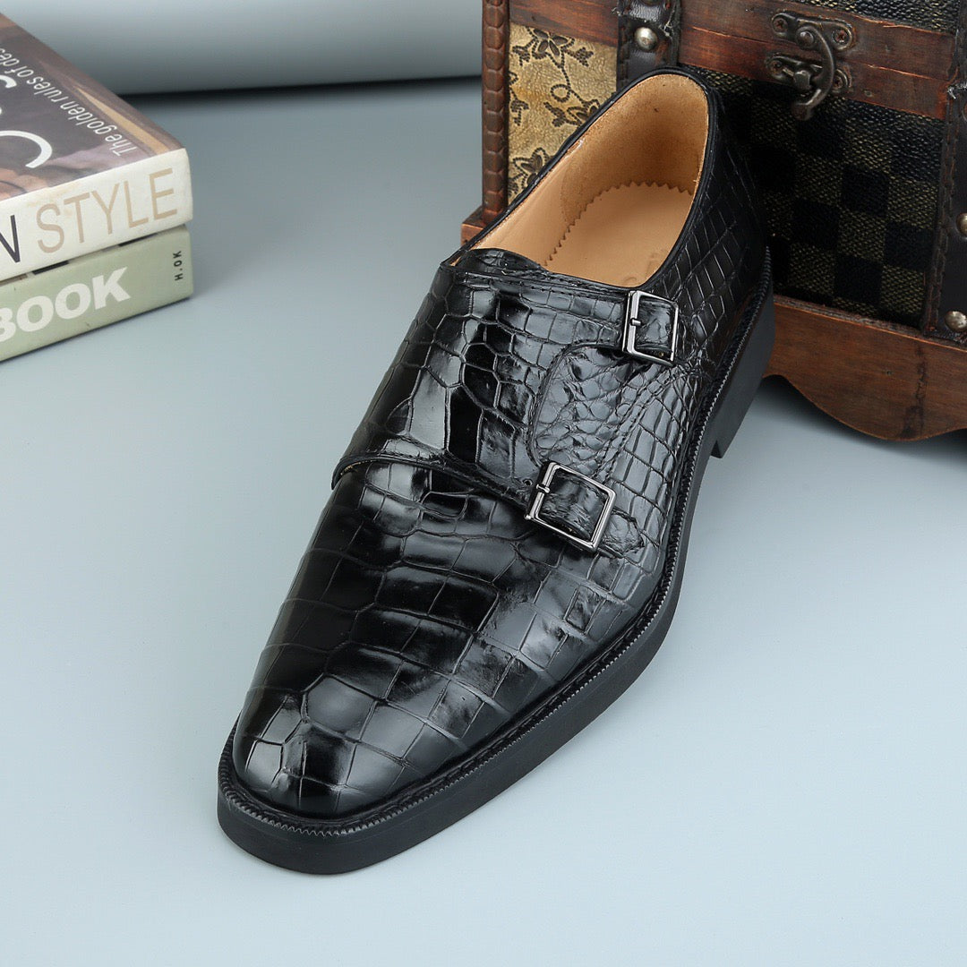 Black men's crocodile leather brogue lace-up shoes by Rossie Viren, showcasing detailed crocodile texture and classic design.