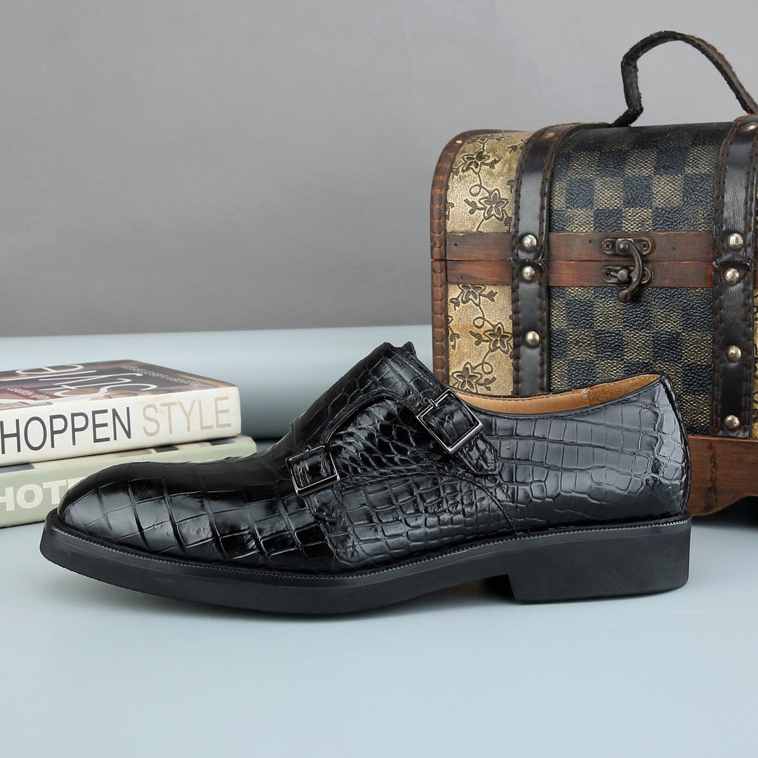 Black men's crocodile leather brogue lace-up shoes by Rossie Viren, featuring detailed crocodile texture and classic design.