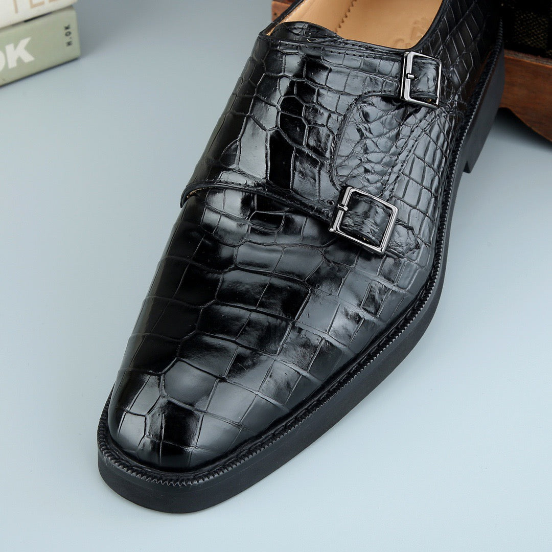 Black men's Crocodile Leather Brogue Lace-Up Shoes by Rossie Viren, showcasing detailed crocodile texture and classic brogue design.