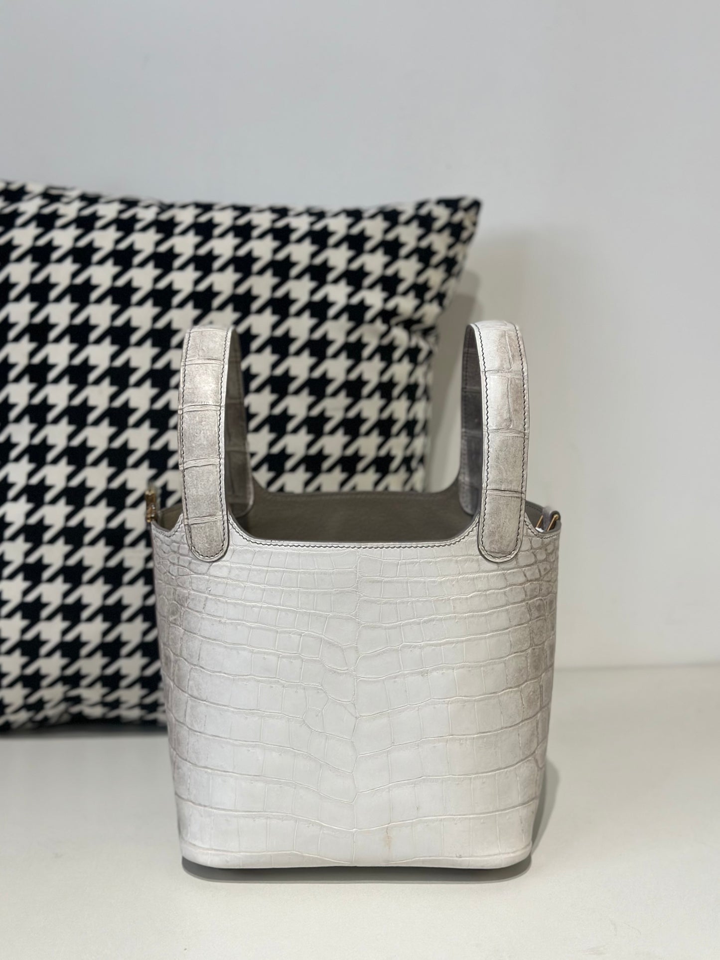 Women's genuine crocodile skin leather crossbody handbag by Rossie Viren featuring a compact Himalayan design.