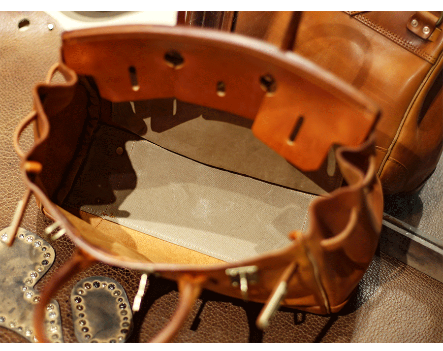 Rossie Viren Women's Unisex Large Vintage Vegetable Tanned Leather Padlock Tote Bag