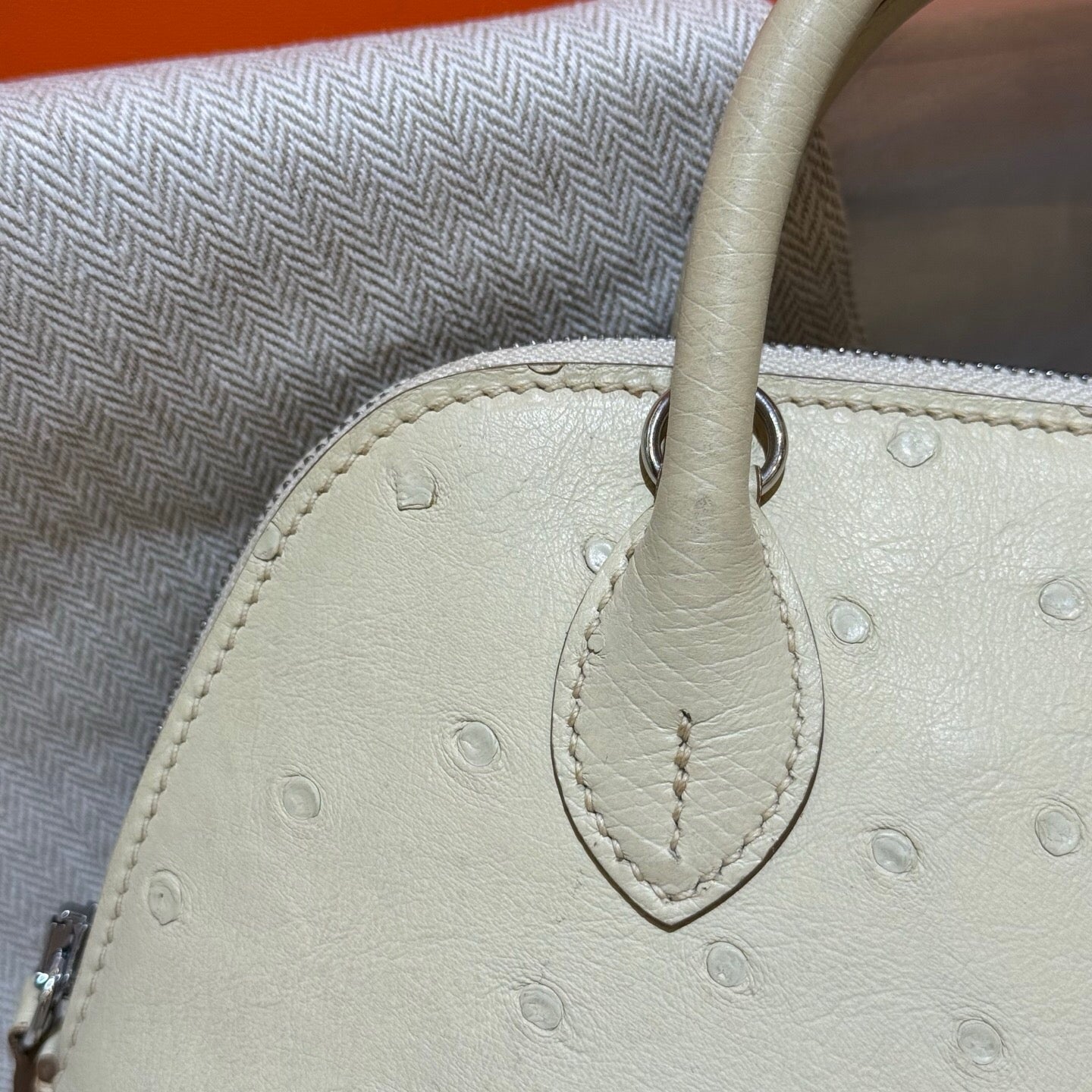 Womens Genuine Ostrich SKin Leather Shell Promennade Trapezoid Cross Body Bag  Mini