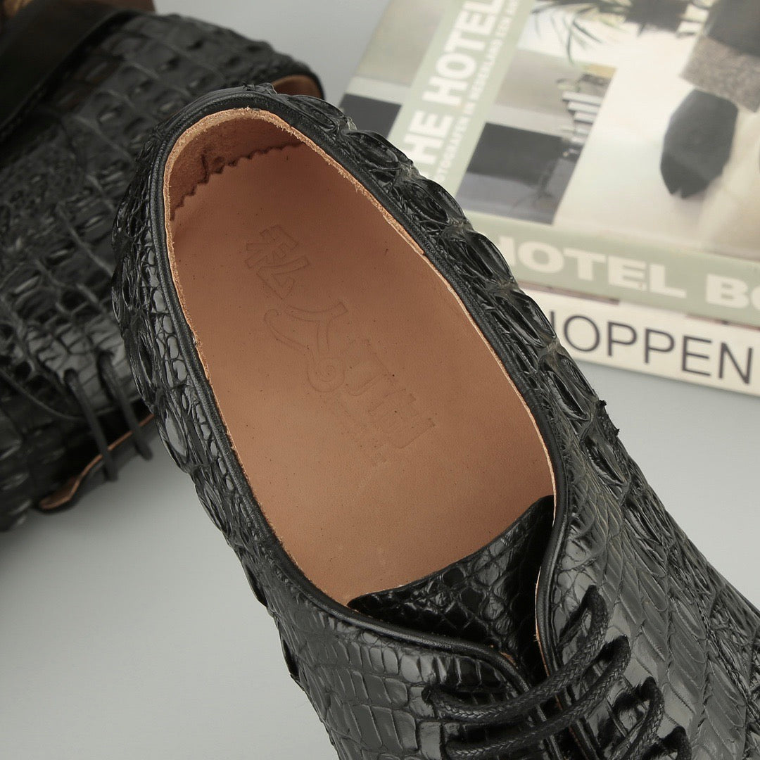 Mens crocodile leather dress shoes with cap toe and lace-up design by Rossie Viren featuring a Goodyear sole.