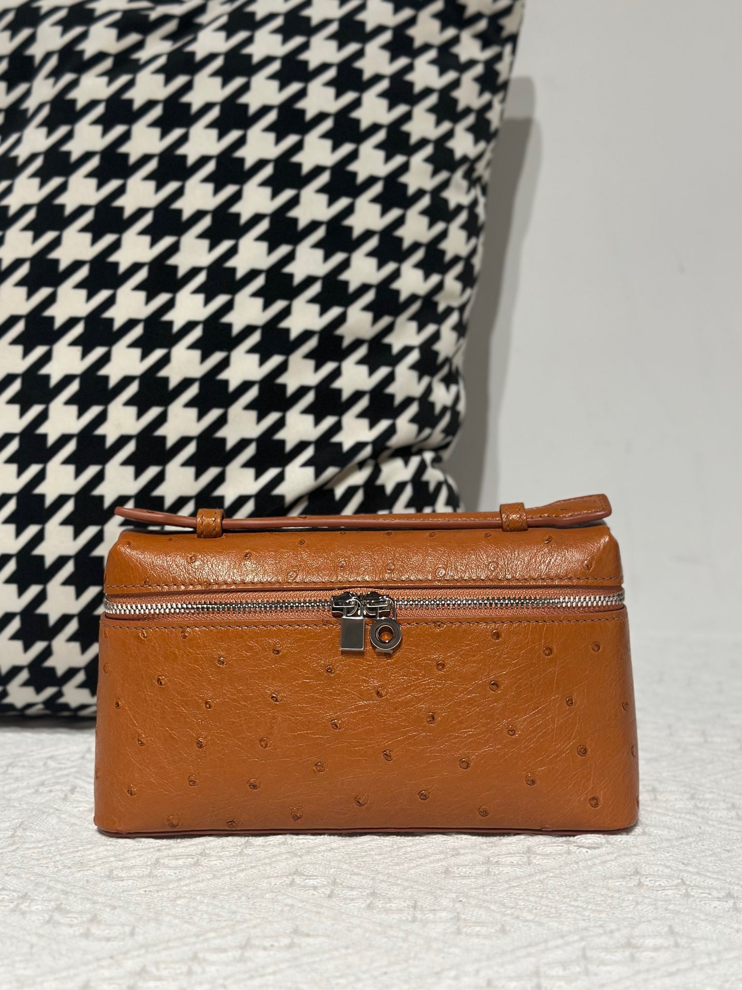 Genuine Ostrich Skin Leather Zipper Cosmetic Handle Bag