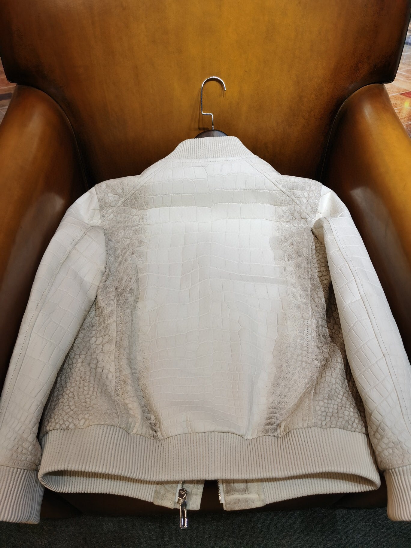Himalaya white crocodile leather jacket with wool from Rossie Viren, stylish and luxurious outerwear for cold weather.