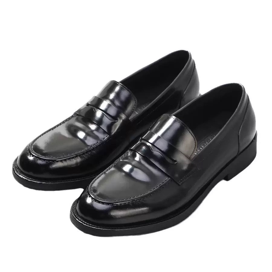 Rossie Viren shell cordovan leather loafers with round toe design, showcasing sleek, polished men's shoes on a neutral background.