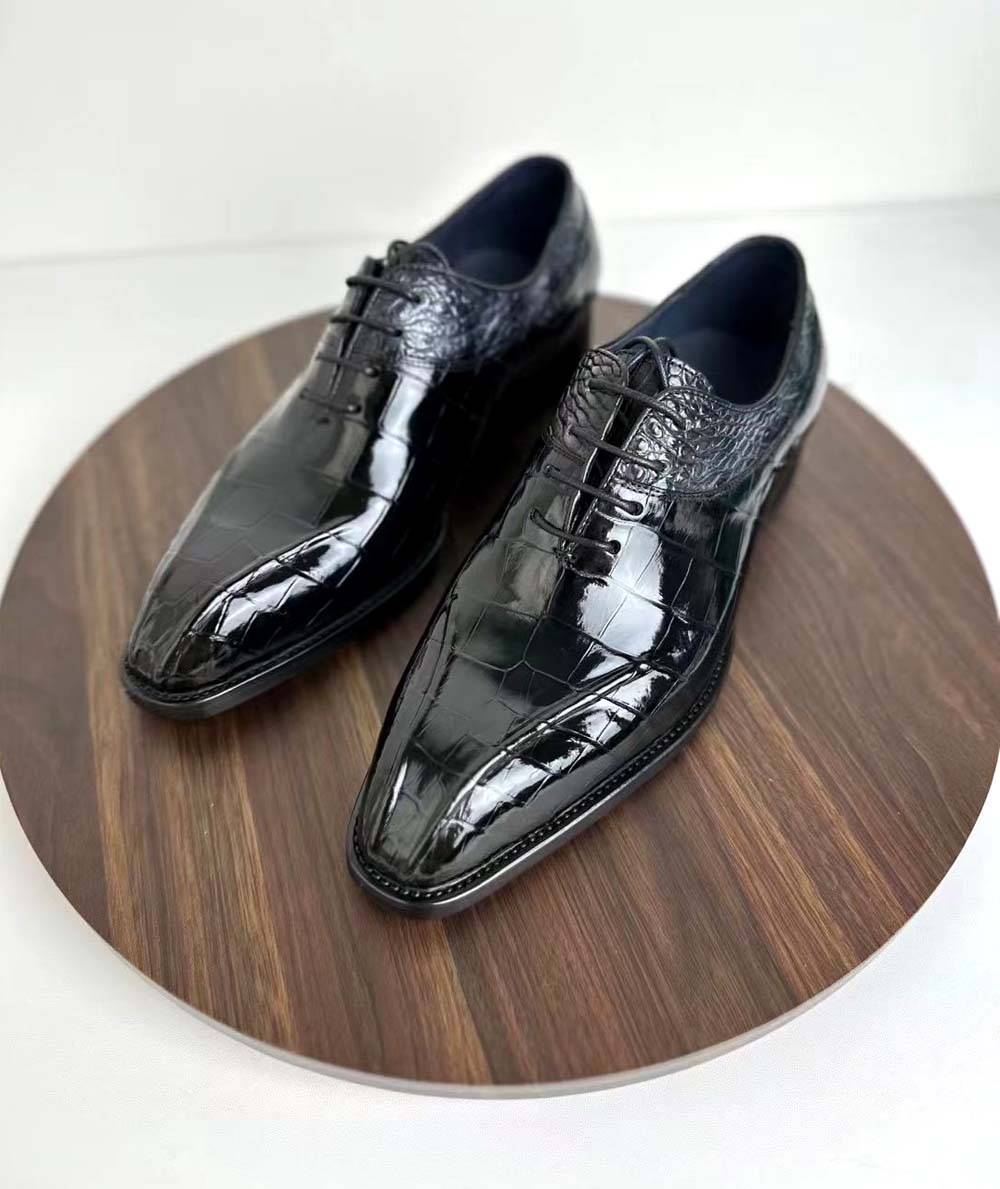 Vintage wine red crocodile leather men's dress shoes by Rossie Viren featuring lace-up design and classic business style.