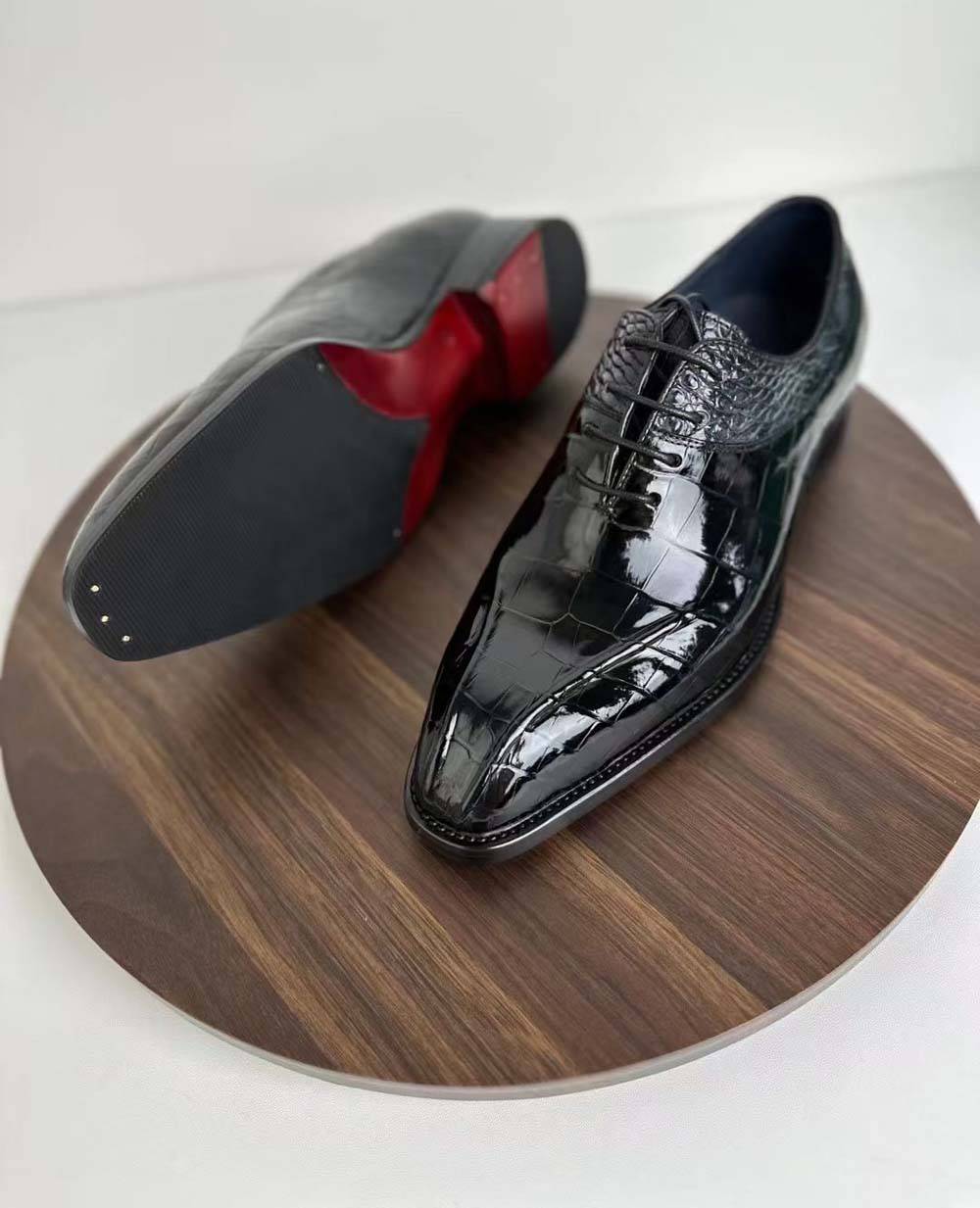 Rossie Viren men's vintage wine red crocodile leather dress shoes with lace-up design, ideal for business and formal wear.