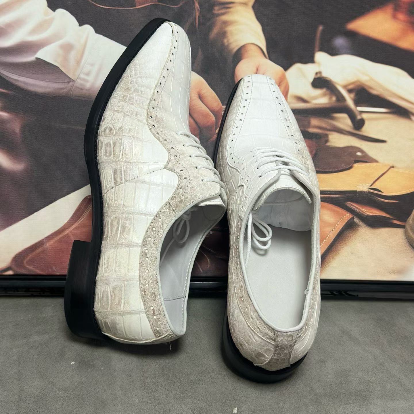 Crocodile Shoes, Men's Himalaya White Crocodile Leather Lace Up Business Dress Shoes