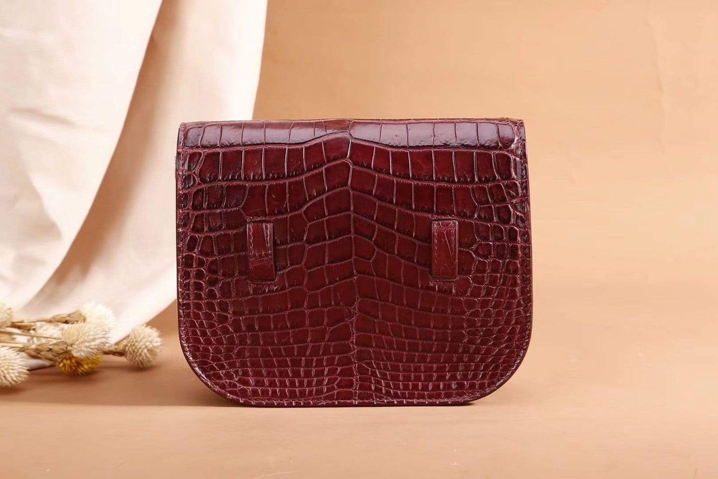 Rossie Viren crocodile leather waist belt messenger bag for girls, featuring a sleek crocodile pattern and compact design.