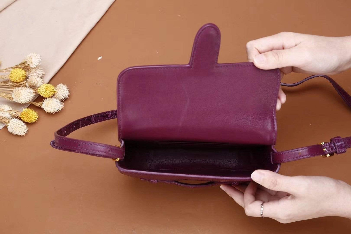 Crocodile leather waist belt messenger bag for girls by Rossie Viren, featuring a stylish crocodile pattern and compact design.