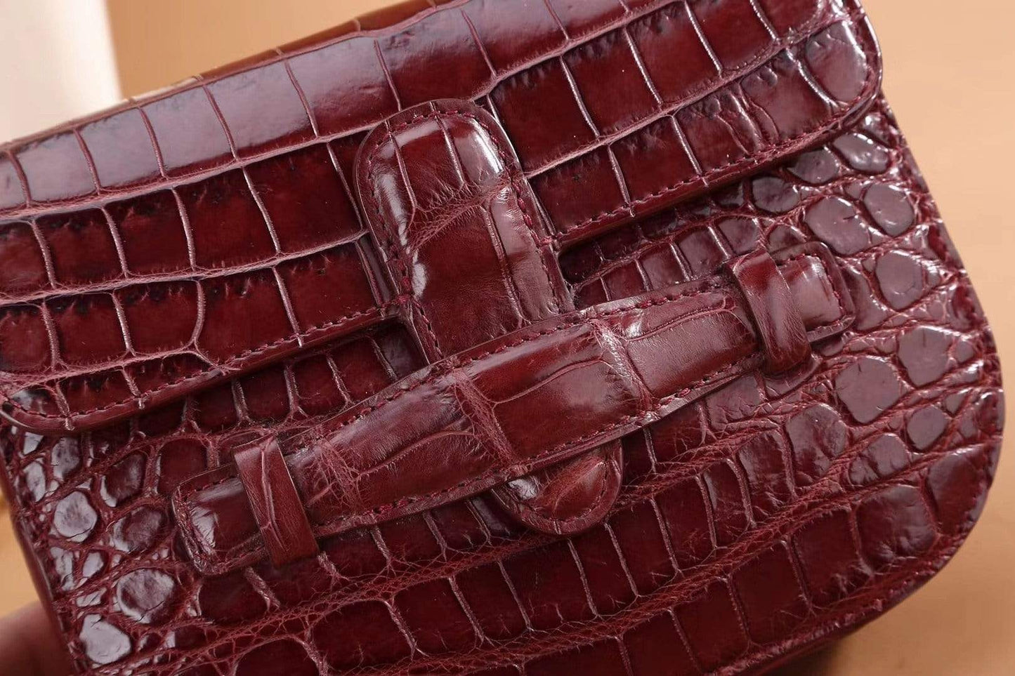 Crocodile leather waist belt messenger bag for girls by Rossie Viren, featuring a stylish and textured crocodile pattern.
