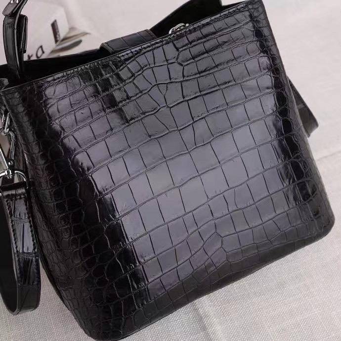 Rossie Viren crocodile leather hobo shoulder bag with barrel shape and crossbody strap, stylish messenger handbag.