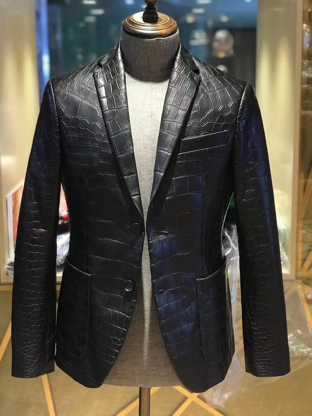 Rossie Viren crocodile leather blazer with a standing collar and tailored fit, showcasing luxurious textured leather.
