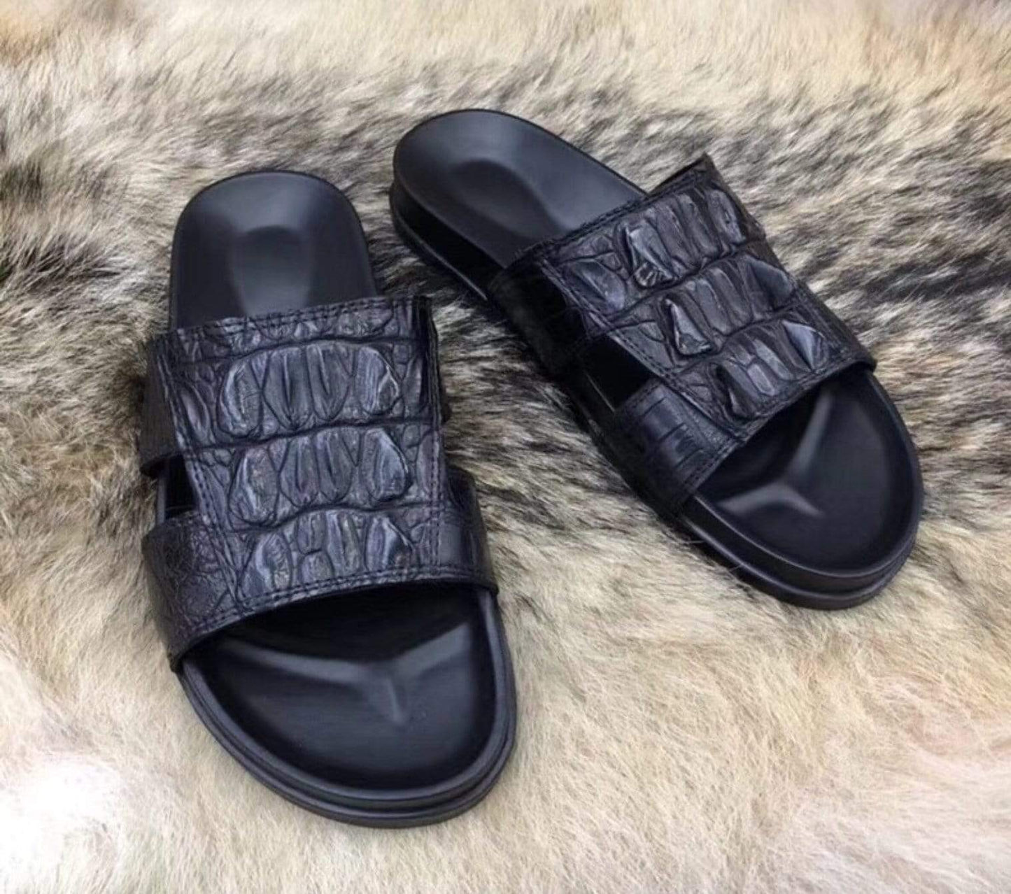 Genuine crocodile leather men's slippers by Rossie Viren featuring bone-colored crocodile skin and slip-on design.