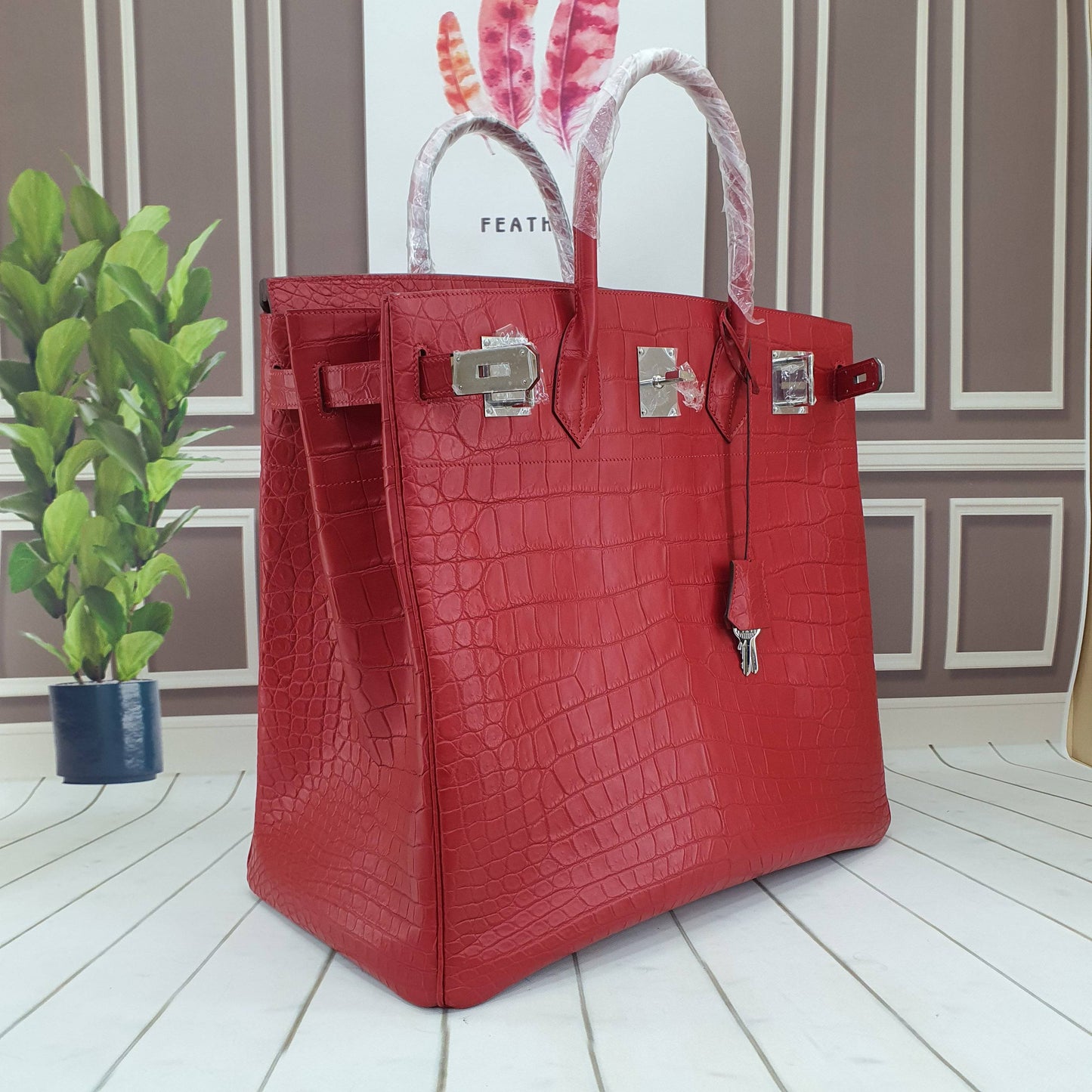 Genuine Crocodile Skin Leather  Oversized Padlock Business Handbags Red