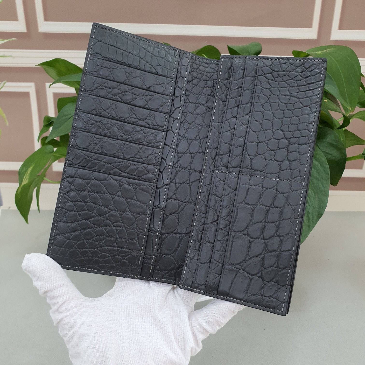 Matt Crocodile Leather Mens Suit Wallet Etoupe Grey /Gold