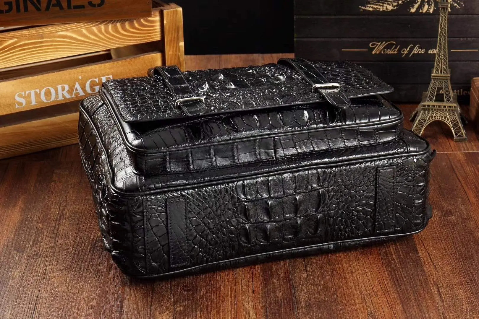 Men's crocodile leather large briefcase and messenger bag by Rossie Viren, with front pocket, ideal for laptop storage.