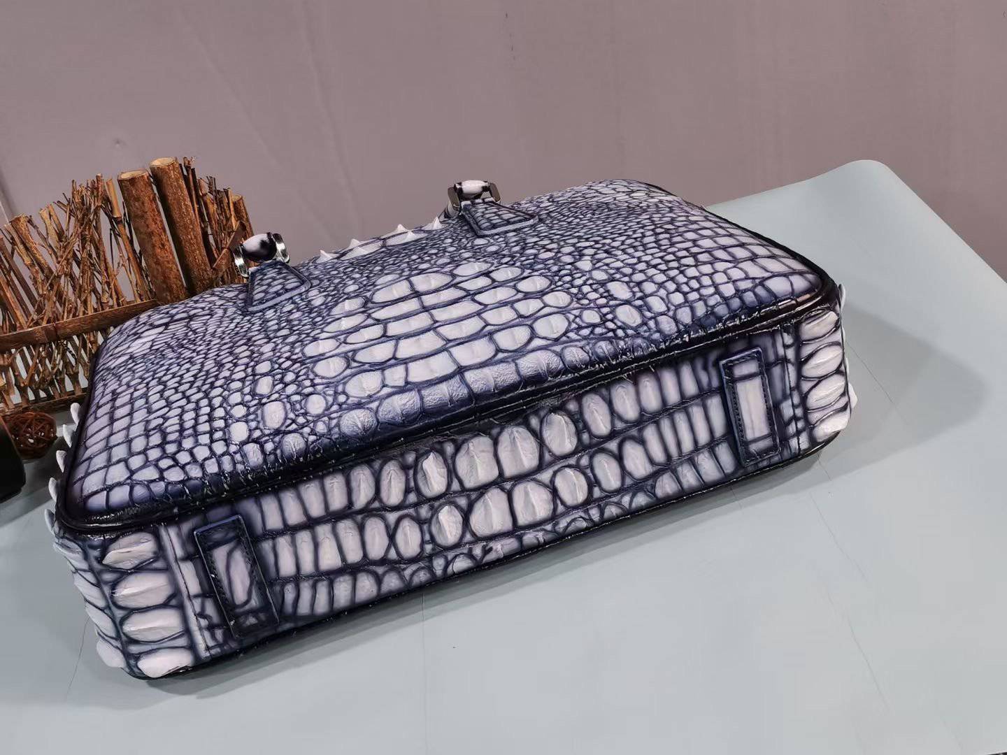 Men's Crocodile Skin Leather Business Laptop Briefcase Bag Vintage Grey