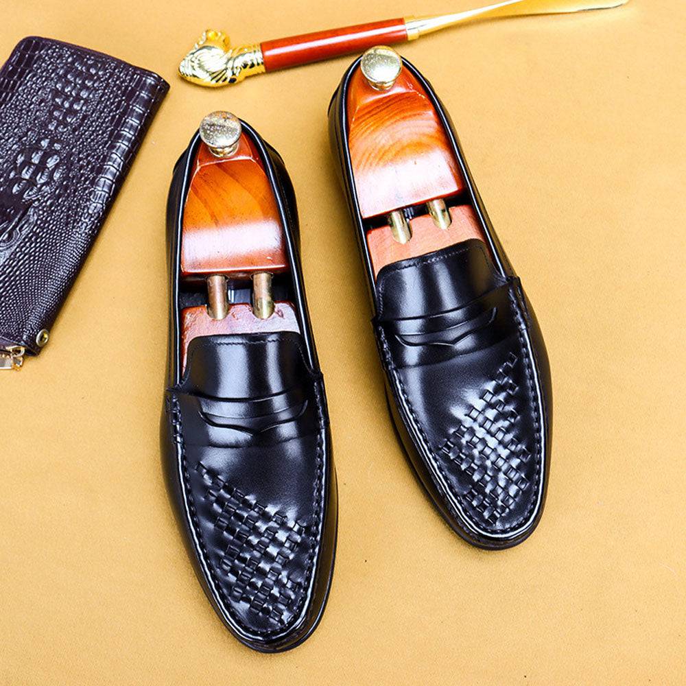 Men's Rossie Viren driving leather shoes, casual loafer style, with sleek black finish and comfortable slip-on design.