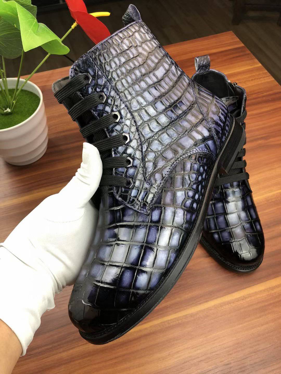 Men's vintage crocodile leather lace-up boots by Rossie Viren, showcasing detailed crocodile pattern and classic footwear style.