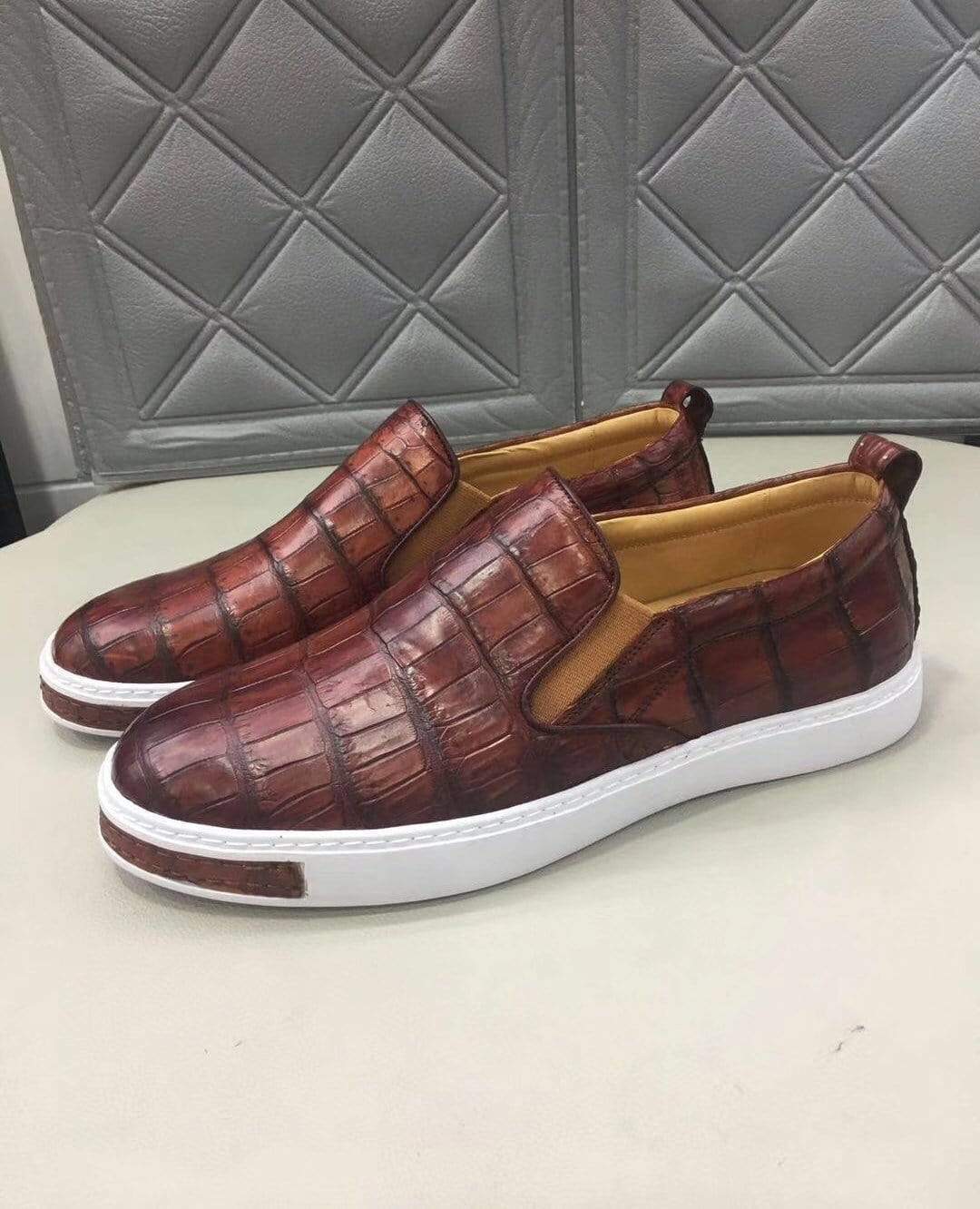 Men's brown crocodile leather driving shoes by Rossie Viren, slip-on flats for comfortable walking and casual wear.