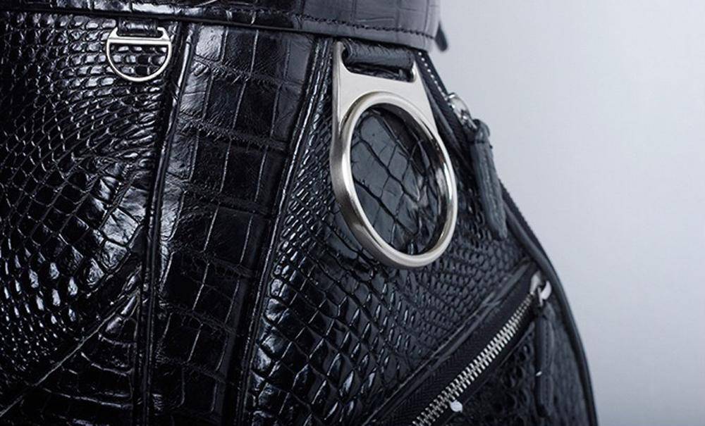Crocodile leather golf set including golf bags and cart bags by Rossie Viren, featuring luxurious crocodile texture and classic design.