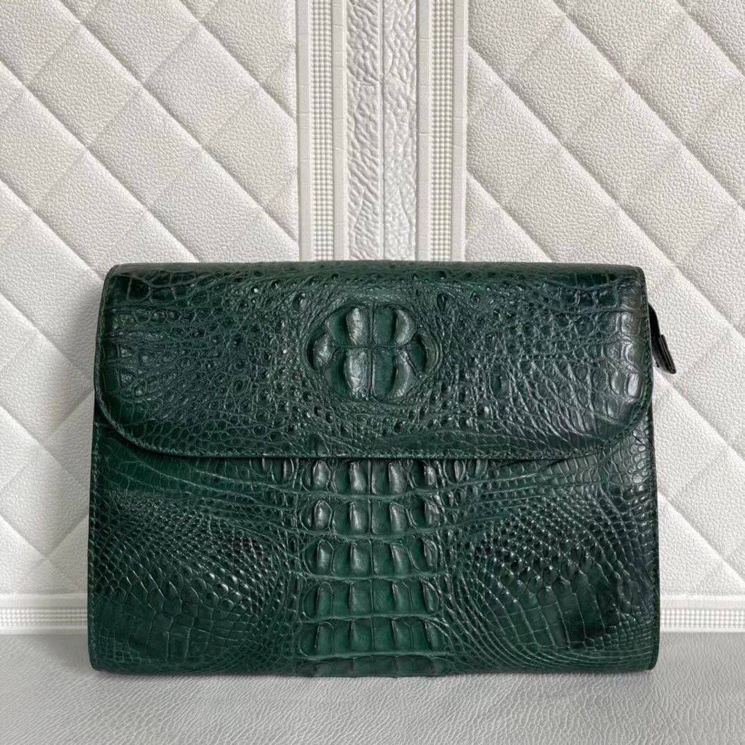 Rossie Viren women's genuine crocodile leather clutch with card holder design, featuring a sleek, textured crocodile pattern.